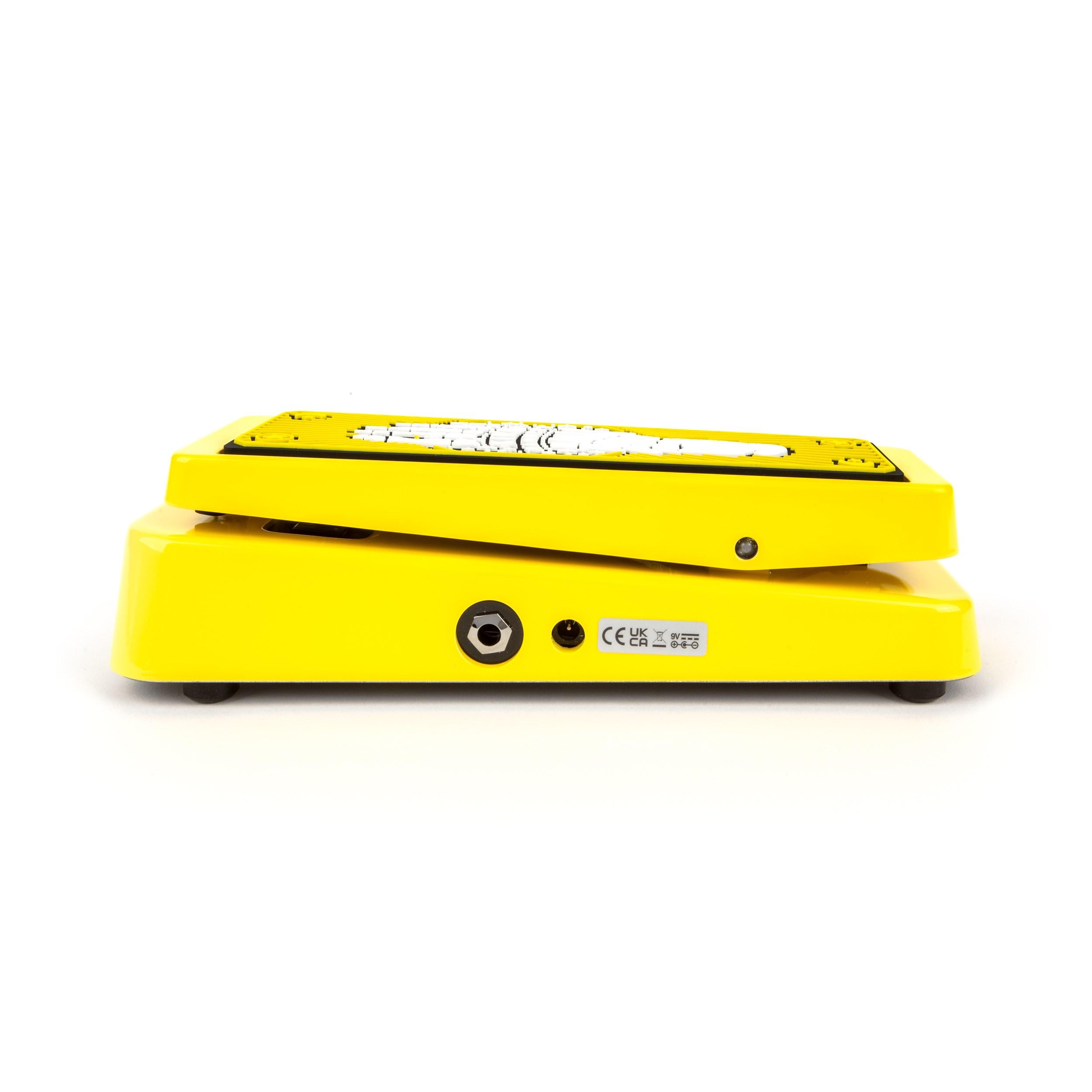Jim Dunlop Kirk Hammett Signature Cry Baby Wah Pedal in Yellow